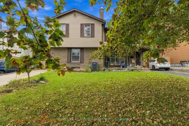 22 Frobisher Crt, Cambridge 5