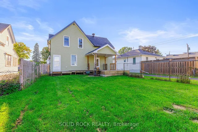 609 East St, Edwardsburgh/Cardinal 2
