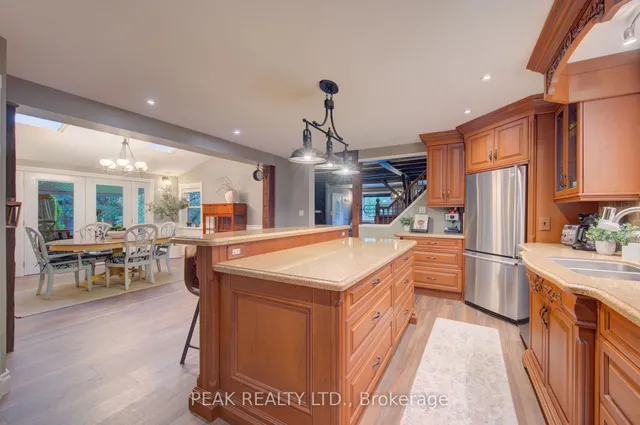 5421 King St, Perth East 4