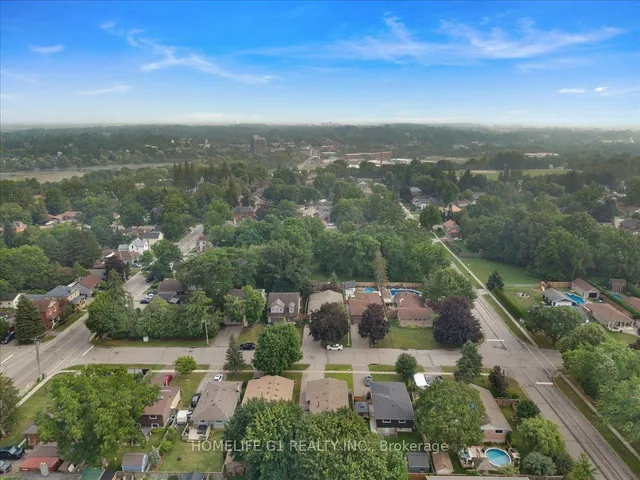 19 Milton Ave, Cambridge 4