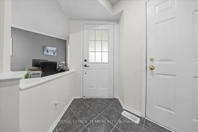 115 Fairlop Way, Ottawa 4