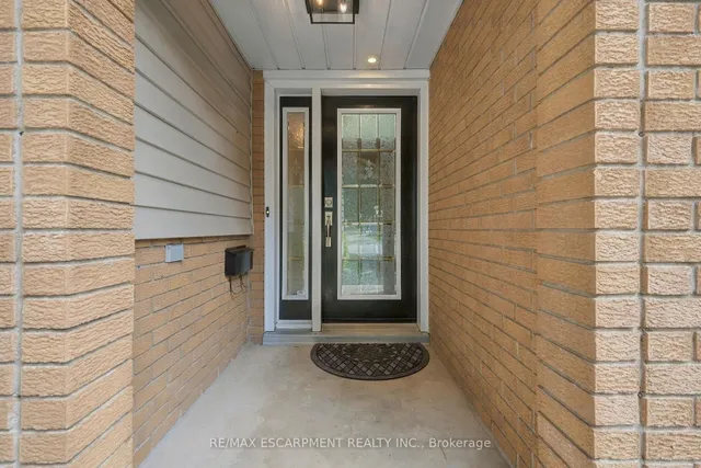 39 Rosemount Ave, Port Colborne 5