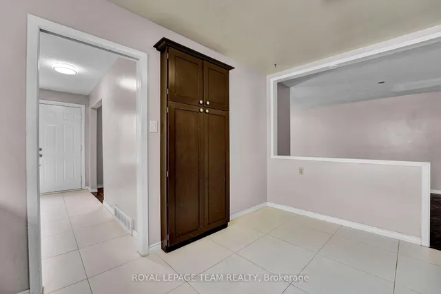 101 Country Lane, Ottawa 4