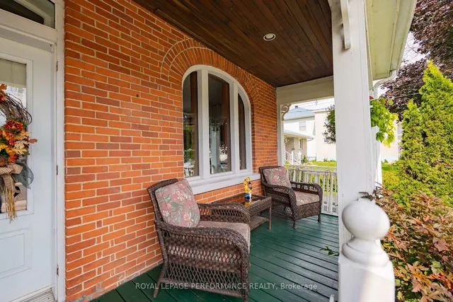 174 Main St, North Glengarry 5