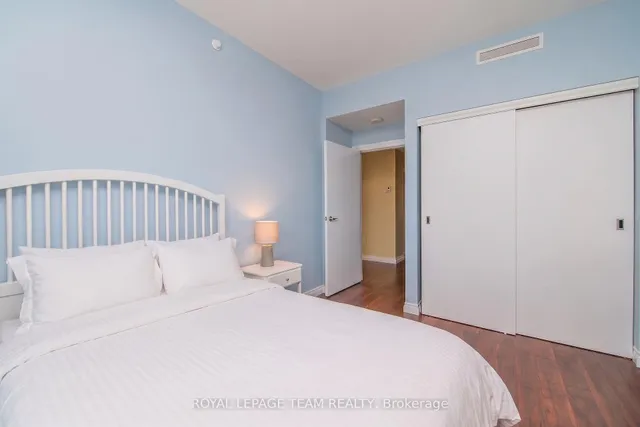 90 George St #1307, Ottawa 5