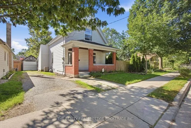 767 Elias St, London East 5