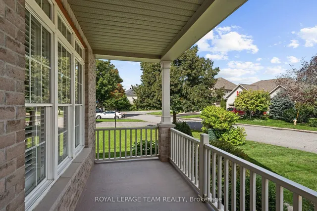 6 Knotwood Crt, Ottawa 3