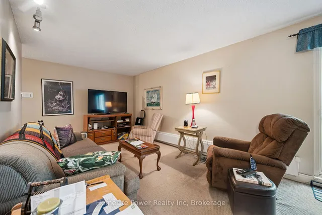 234 Willow Rd #207, Guelph 5