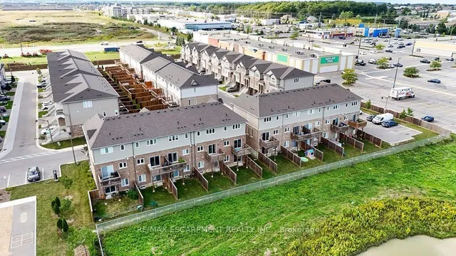 28 Canary Grass Blvd, Hamilton 2