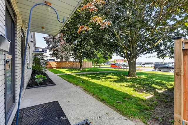 137 Furnace St #8, Cobourg 2