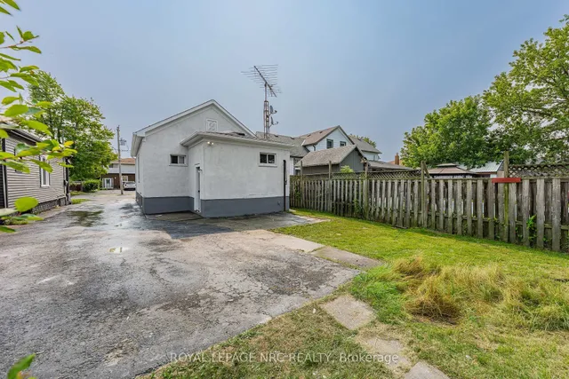 51 Queen St, Thorold