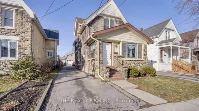 924 Princess Ave, London East 2