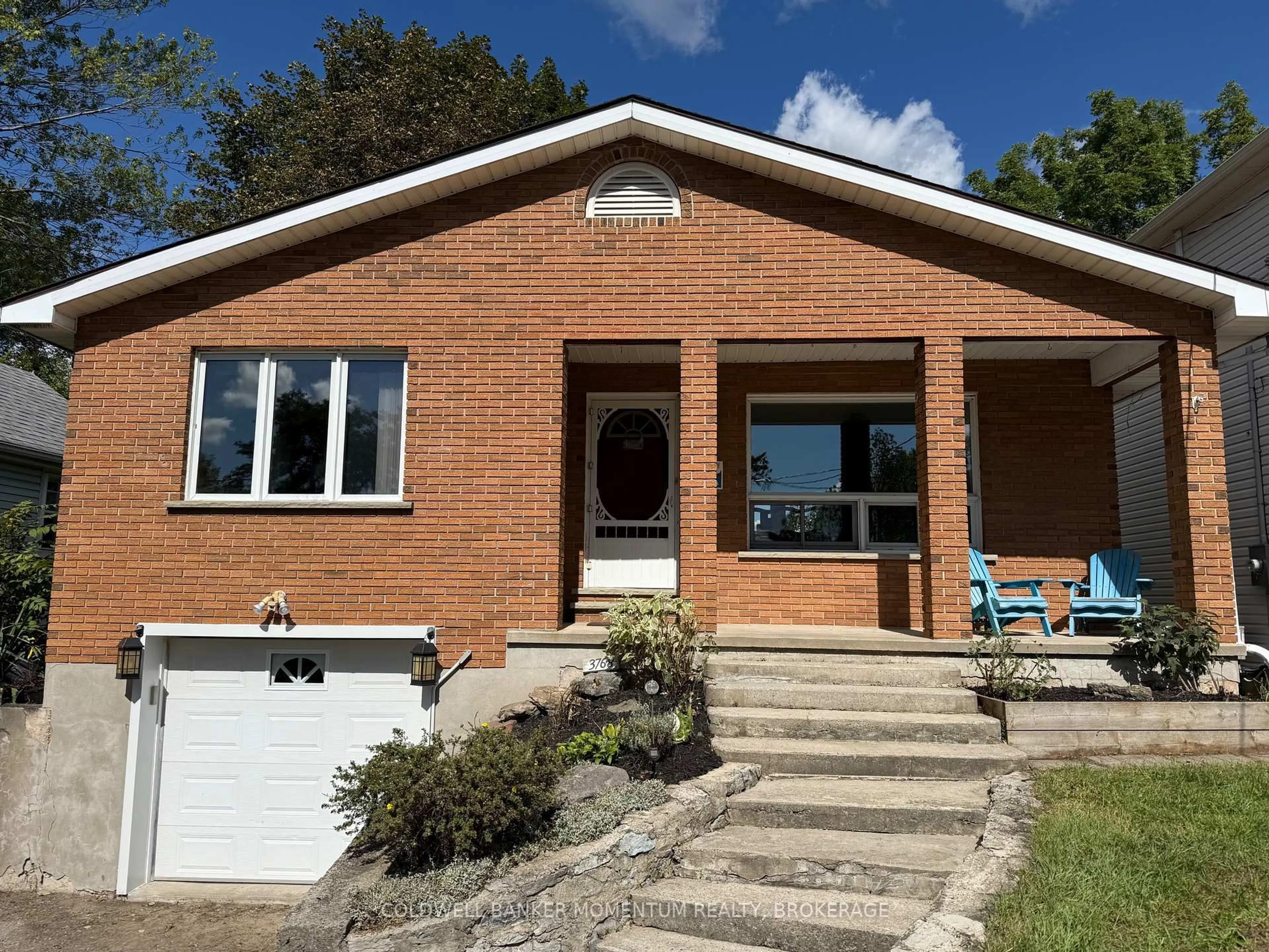 trreb/IMG-X13800066_9ac6361d-c0a7-42ed-afa4-5a5688be6a3a-l.jpg