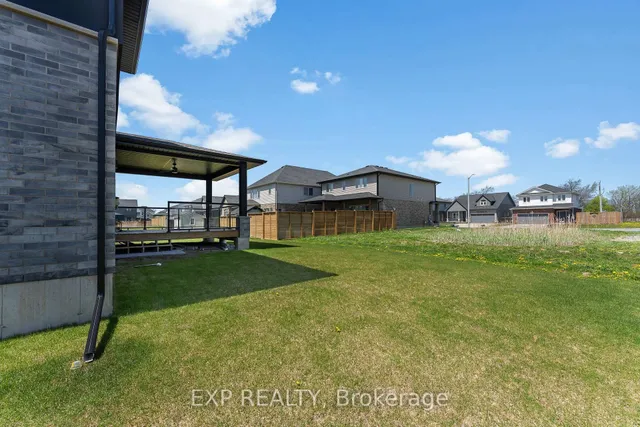 7365 Jonathan Dr, Niagara Falls 5