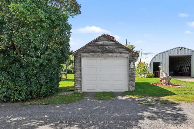 2452 Colonial Rd, Navan 4