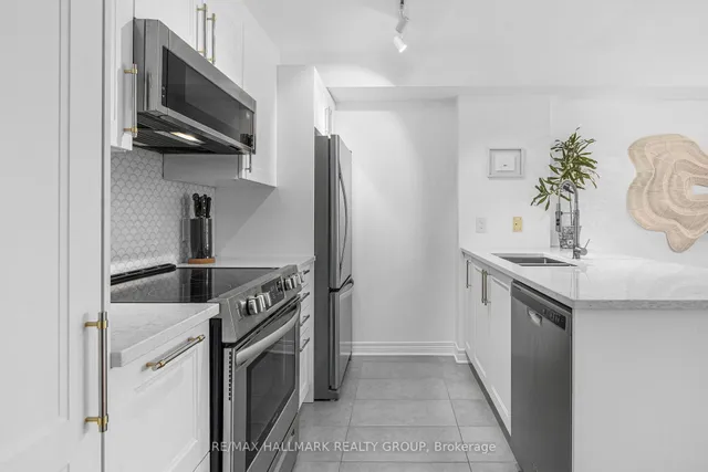 429 Somerset St #511, Ottawa 4