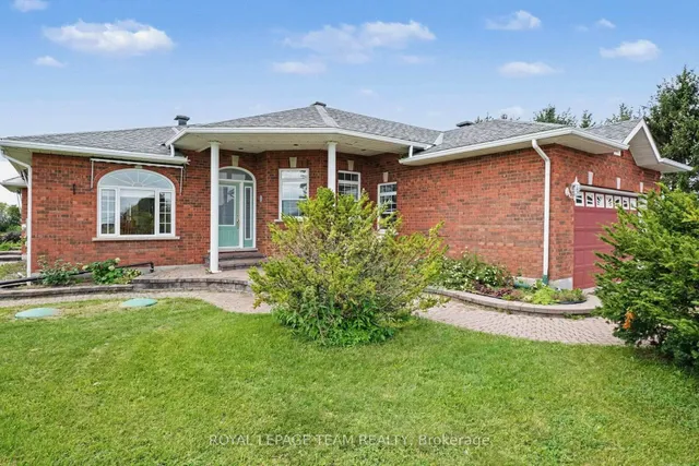 3282 County 16 Rd, North Dundas 2