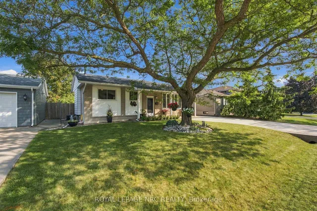 37 Viking Dr, Grimsby 2