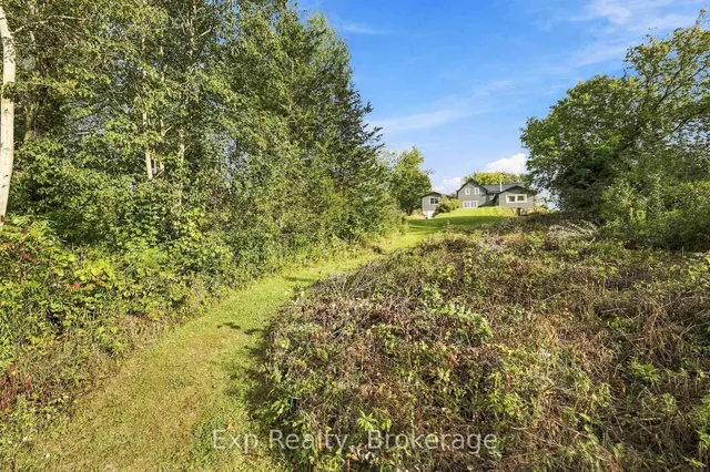 6397 Old Highway 2, Shannonville 5