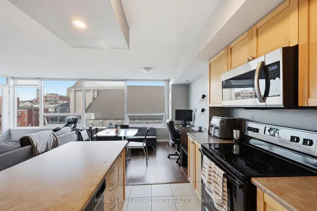 121 Queen St #501, Kingston 3