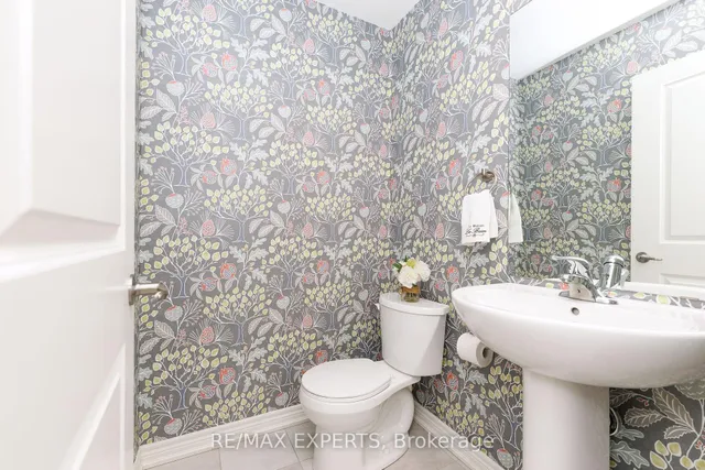 340 Prospect Point Rd #7, Fort Erie 5