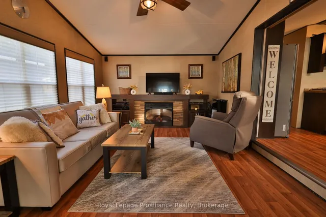 486 Cty Rd 18- 50 Cherry Beach Lane, Prince Edward County 2