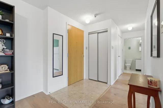 30 Blue Springs Dr #215, Waterloo 4