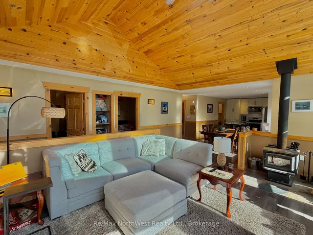 21 Crystal St, Kenora 4