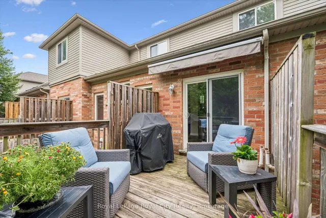 755 WILLOW Rd #10, Guelph 3