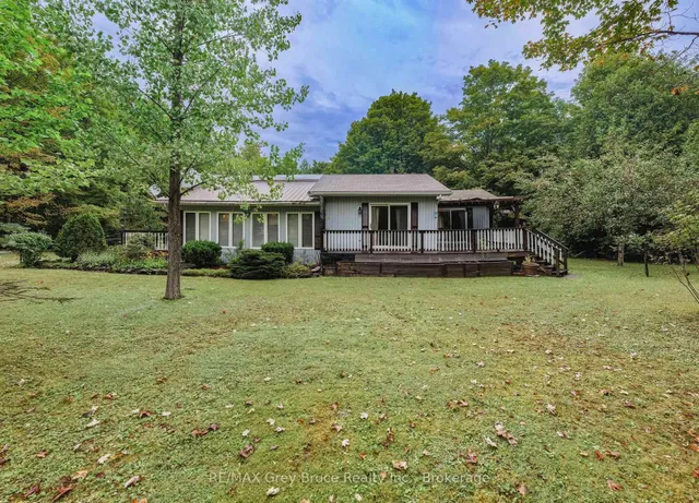 255263 1 Concession, Chatsworth 3