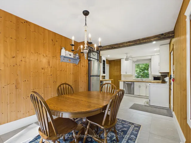 1037 Strawberry Bay Rd, Bracebridge 3