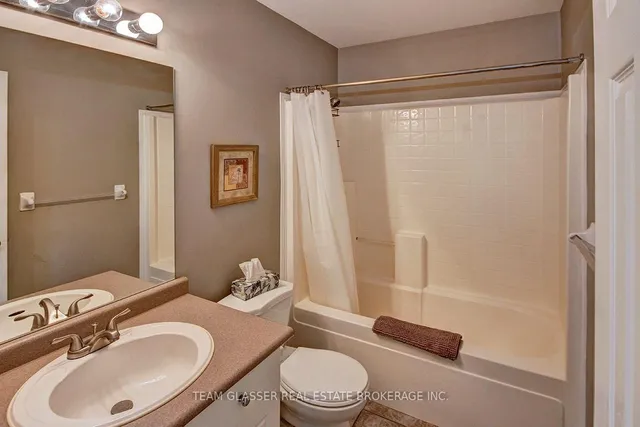 1701 DEVOS Dr, London North 5