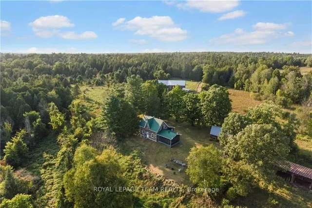 105 HALLIDAY CREEK Rd, Calabogie 4