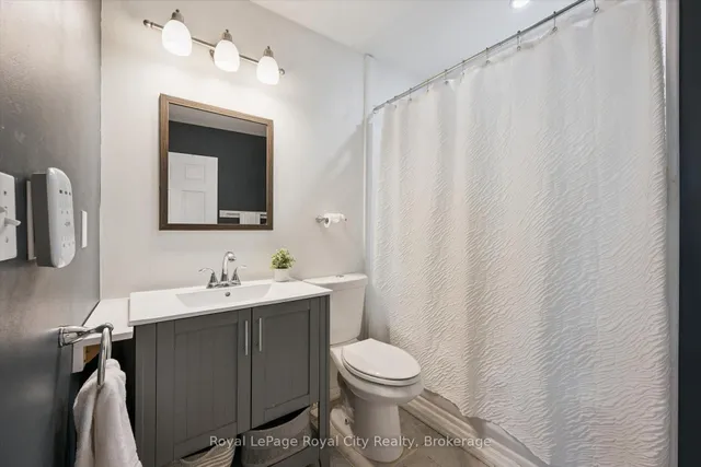 29 Mcilwraith Cres, Guelph 2