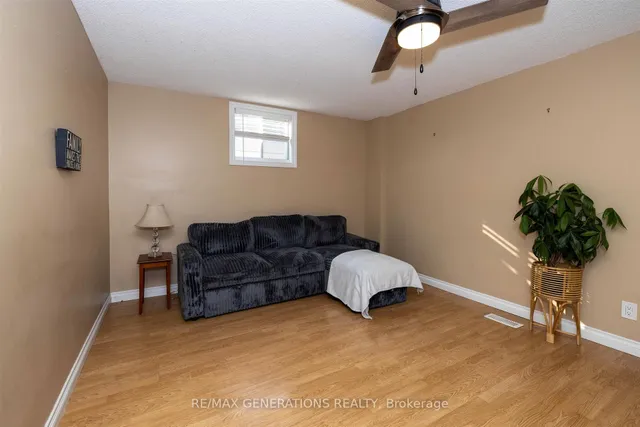 129 HERON St, Thunder Bay 2
