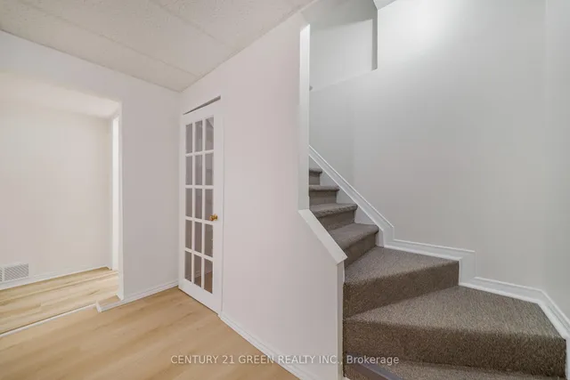 132 Carlton St, St. Catharines 4