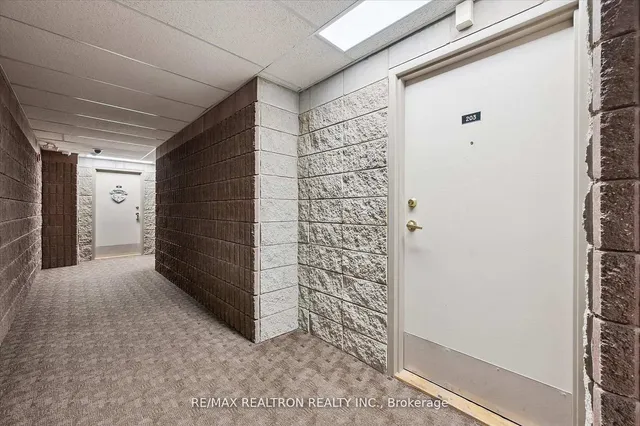 10 Ajax St #203, Guelph 5