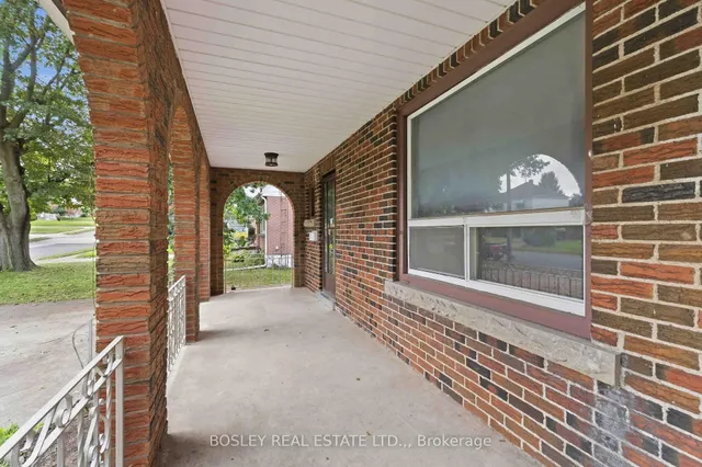 5663 Morse Ave, Niagara Falls 2