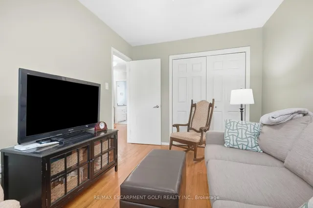 199 YORK Rd #9, Hamilton 2