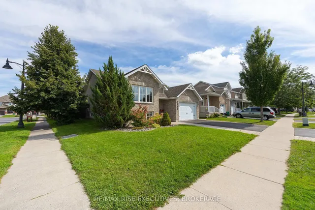 1500 Crimson Cres, Kingston 2