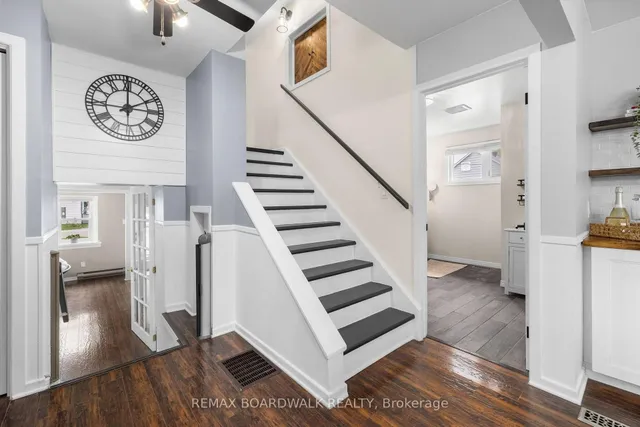 180 Church St, Smiths Falls 3