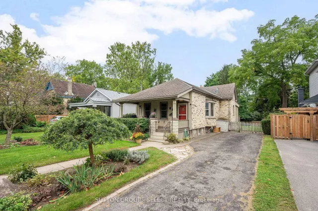 797 Colborne St, London East 3