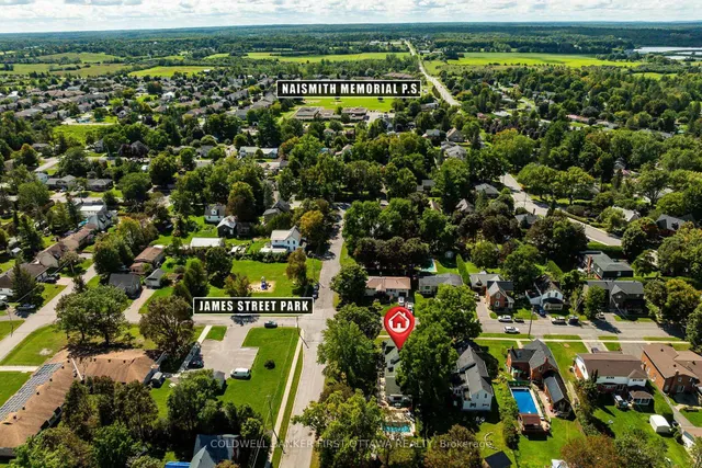 261 William St, Almonte 5