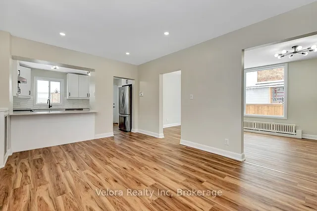 301 Zephyr Ave, Ottawa 2