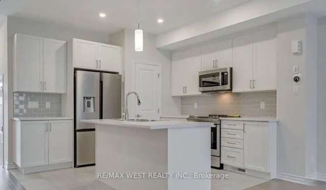 1026 Kijik Cres, Ottawa 5