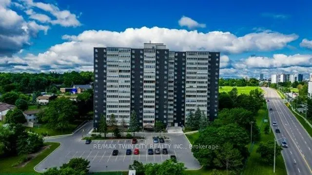225 Harvard Pl #509, Waterloo 2
