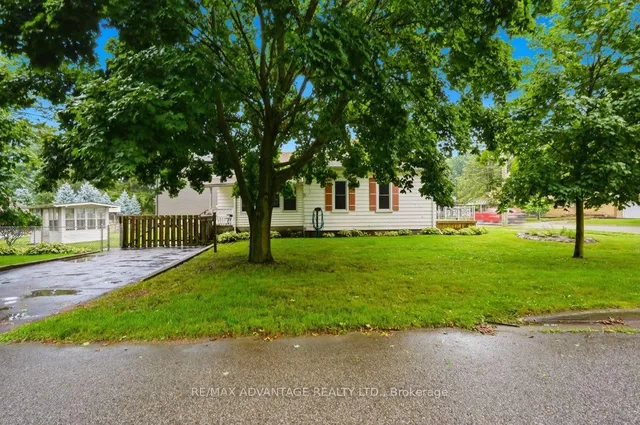 22383 Adelaide Rd, Strathroy-Caradoc 3