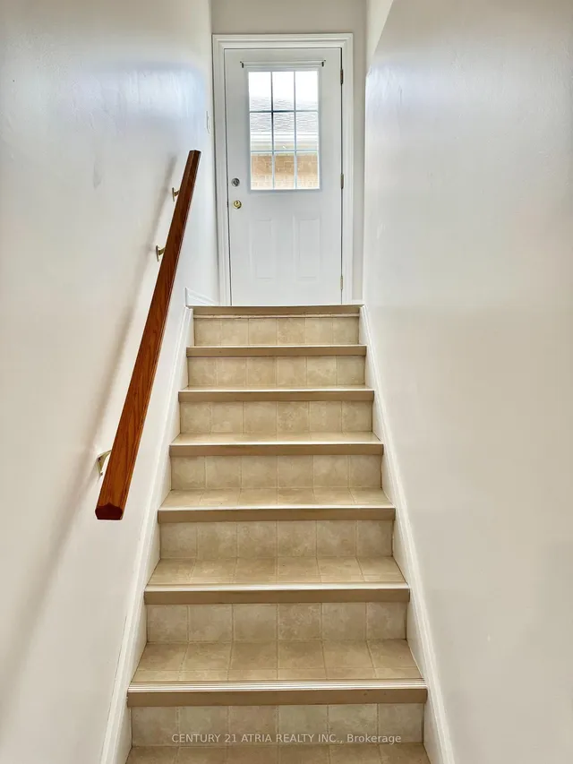 1688 Keppler Cres, Peterborough 1