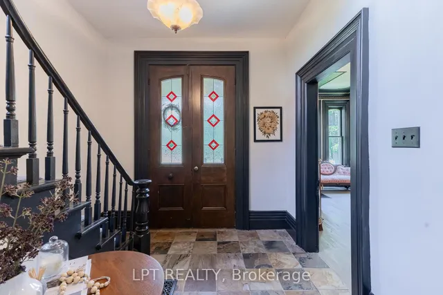 283 Hastings St, North Middlesex 5