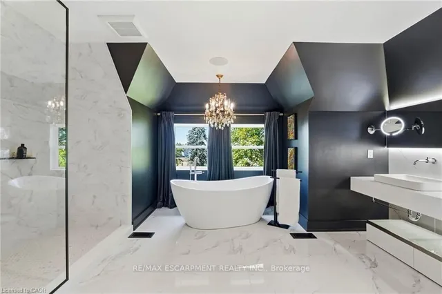 2 Freeman Pl, Hamilton 2